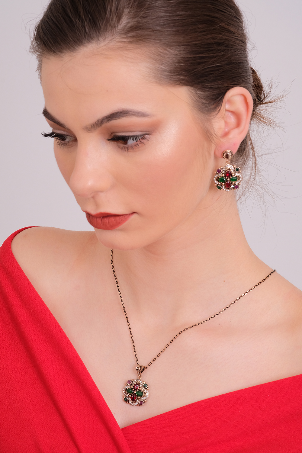 RHODA Necklace and Earrings Jewelry Set