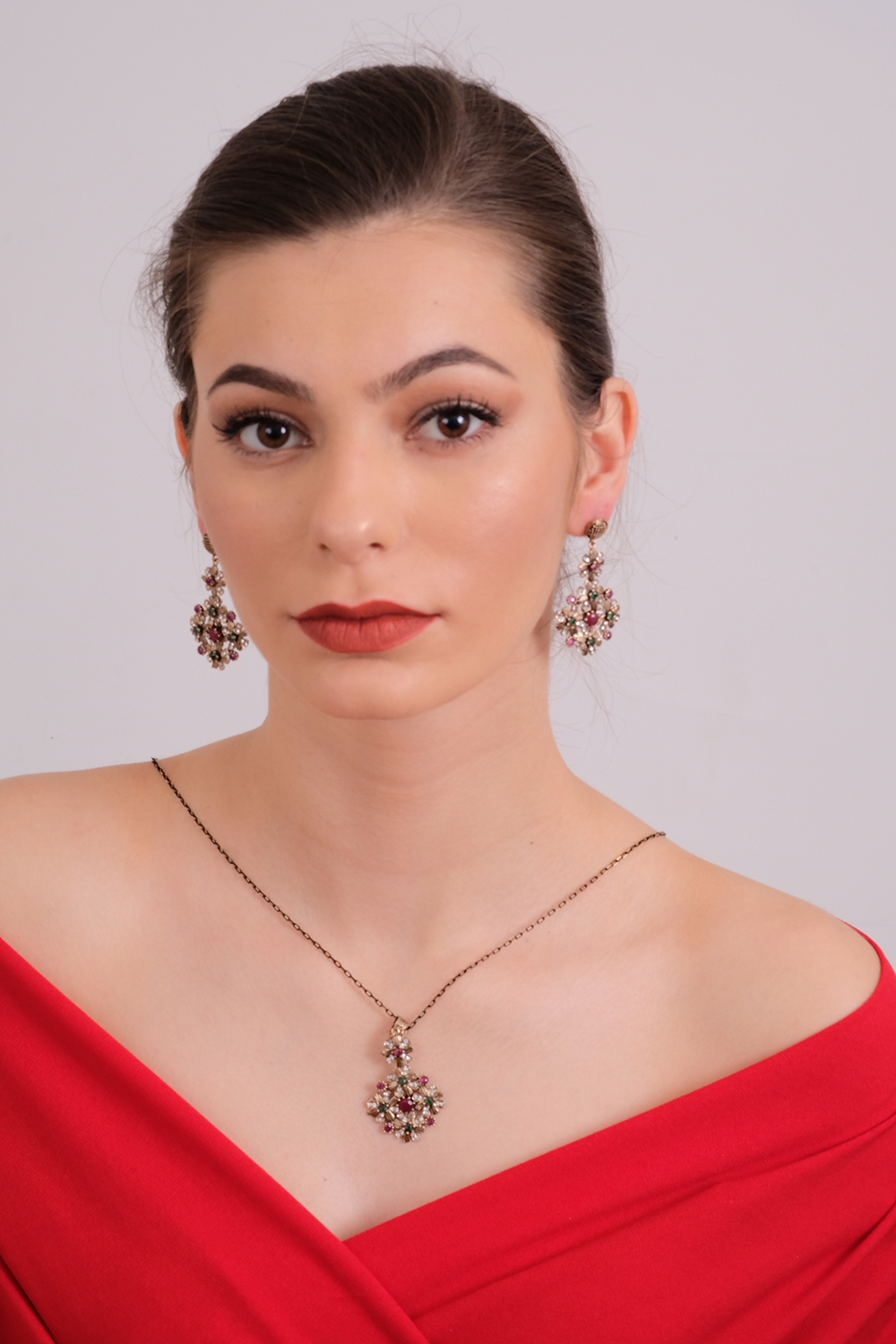 THALIA Necklace and Earrings Jewelry Set