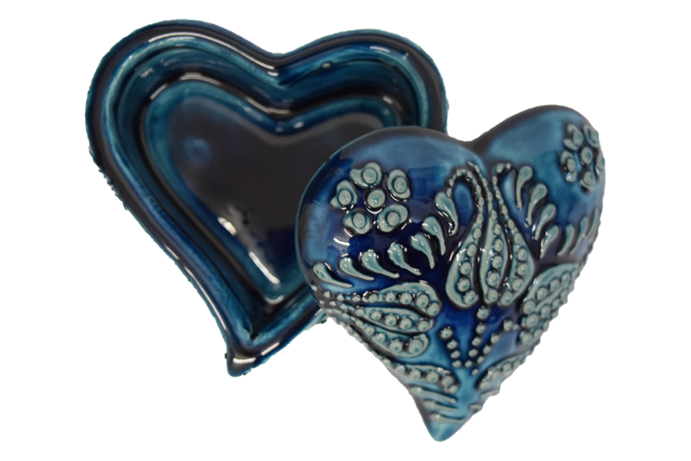 Ceramic Heart Jewelry Case