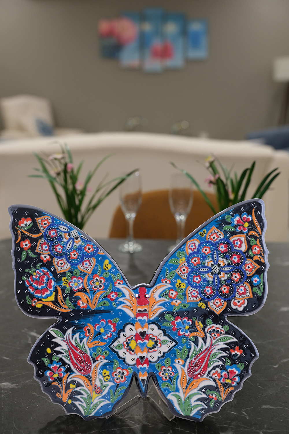 CERAMIC LARGE 2D BUTTERFLY FIGURINE 03