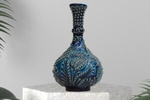 Ceramic Teardrop Vase 8″